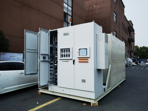 900KW電加熱導(dǎo)熱油爐，電熱導(dǎo)熱油爐出貨